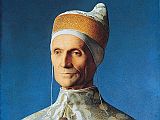 London National Gallery Top 20 06 Giovanni Bellini - The Doge Leonardo Loredan Giovanni Bellini - The Doge Leonardo Loredan, 1501-4, 62 x 45cm. Leonardo Loredan was the Doge (head of state) of the Venetian Republic from 1501-21. He is shown here wearing his robes of state for this formal portrait, including the hat and ornate buttons. The expression on the right, lit side, of his face is more severe, while the left side, in shadow, is more benevolent. By graduating the blue of the background, more intense towards the top and lighter at the bottom, Bellini invokes the sky. The strong directionality of the light and its reflections in Loredons eyes suggest that he is looking towards the setting sun. But this hint of time passing, combined with Loredons aged face, recalls the old comparison between the duration of the day and the span of human life, and the inevitable coming of the night.